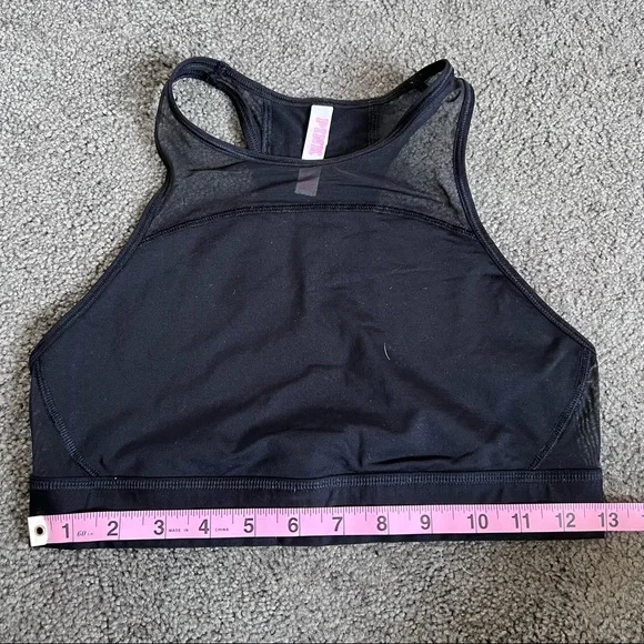 LAST CHANCE black sports bra - Picture 3 of 4